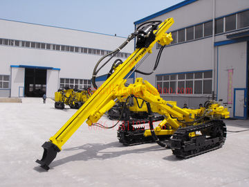 Un buon prezzo. Perforatrice pneumatica della roccia del cingolo, piattaforma di produzione di Copco CM351 DTH dell'atlante in linea