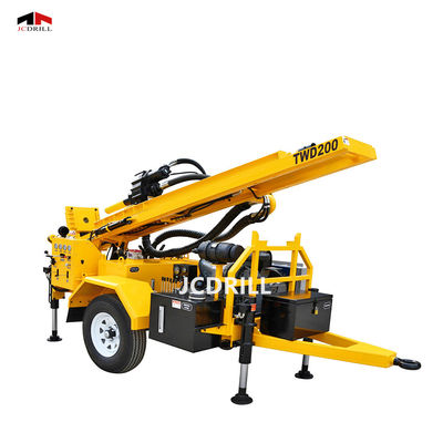 Un buon prezzo. Pozzo trivellato idraulico Rig With Mud Pump del rimorchio di DTH in linea